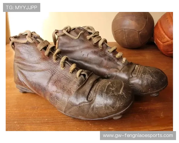 高帮足球鞋的独特魅力与球星穿着背后的故事解析